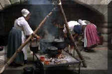 883065.jpg (8492 bytes)